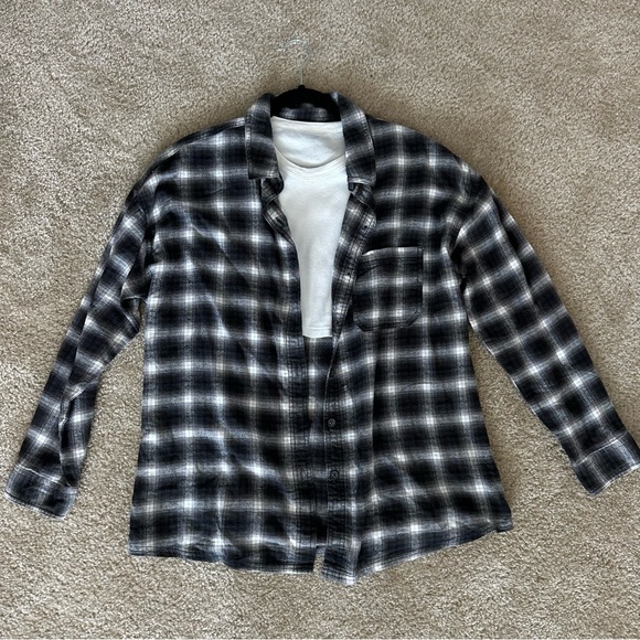 Garage and Brandy Melville Flannel and Tank Top Set - Picture 1 of 5